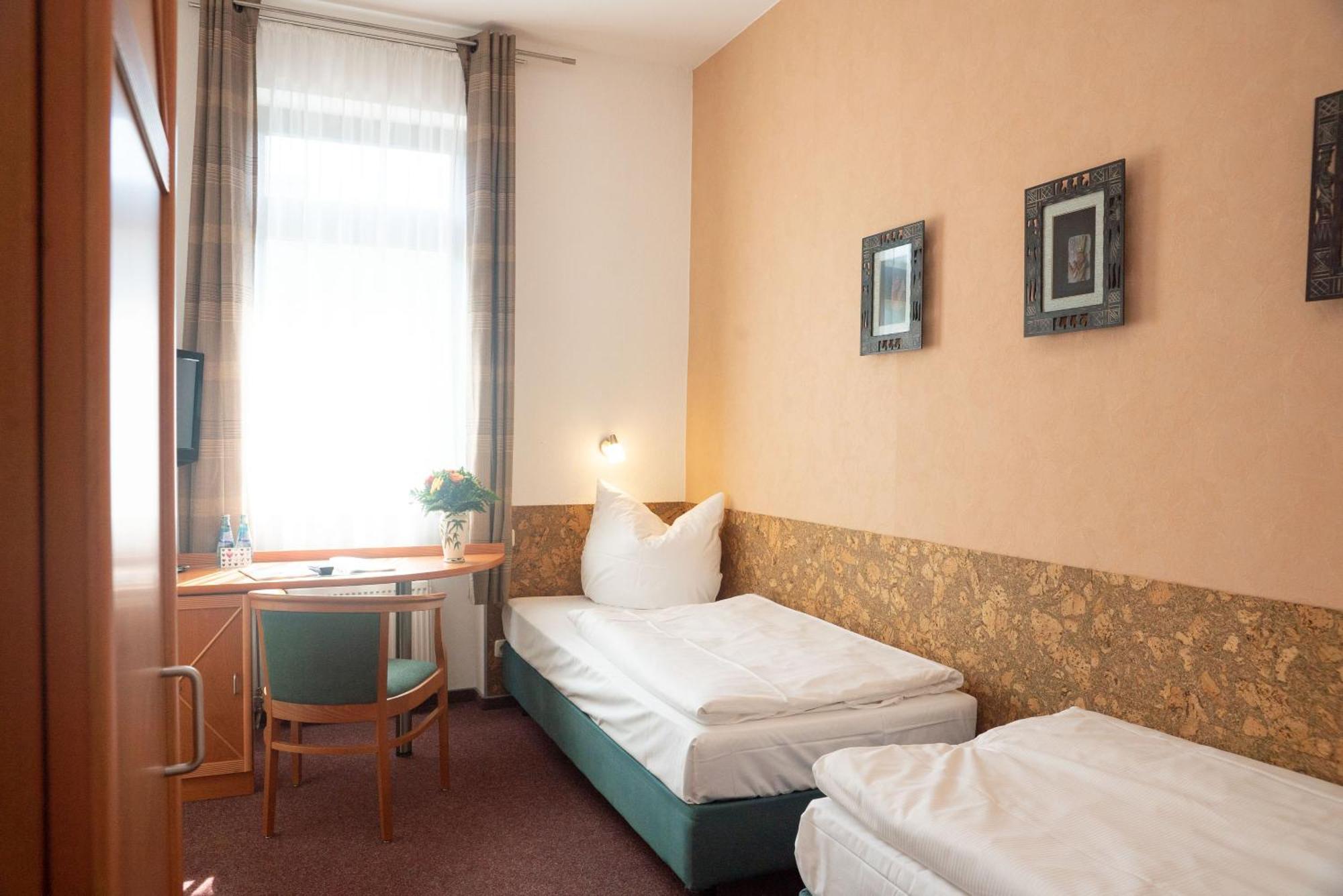 Hotel Adagio Leipzig Zimmer foto